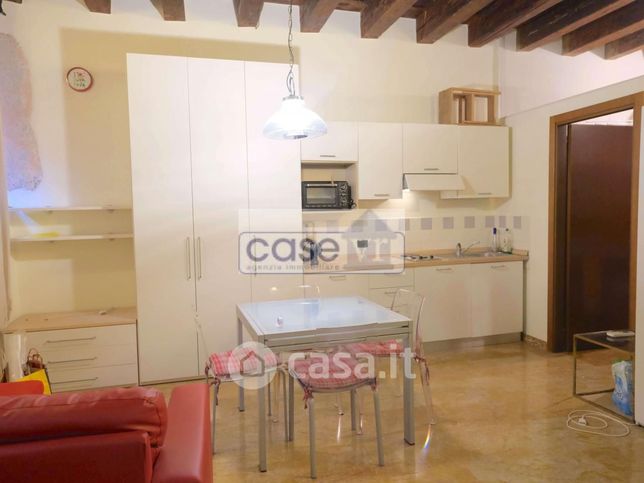 Appartamento in residenziale in Stradone Antonio Provolo 16