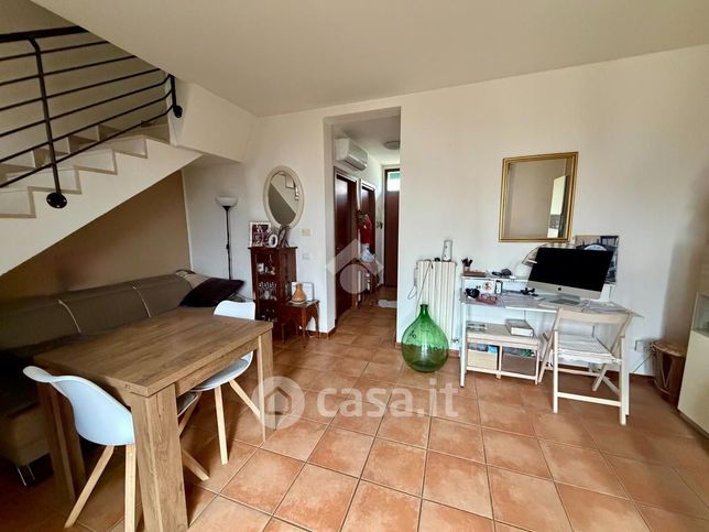 Villetta a schiera in residenziale in Via Fienilnuovo