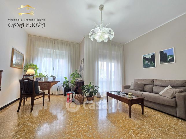 Appartamento in residenziale in Via Franco Antolini 10