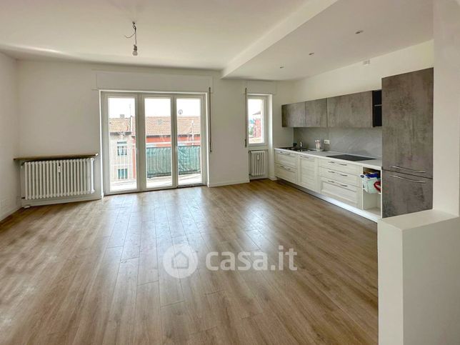 Appartamento in residenziale in Via delle Forze Armate 362