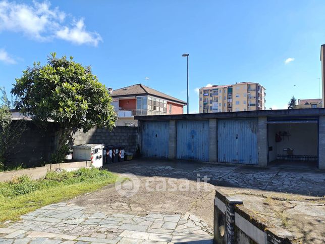 Box/posto auto in residenziale in Via Avigliana 22