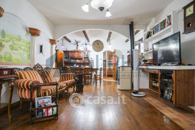 Appartamento in residenziale in Via Virgilio