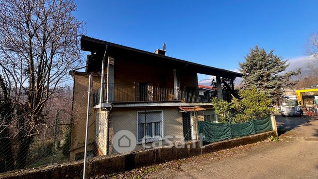 Casa indipendente in residenziale in Frazione Marietti 3