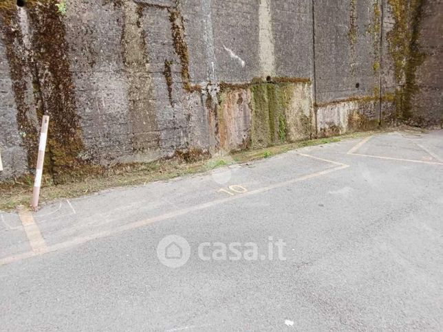 Box/posto auto in residenziale in Via Terpi 26