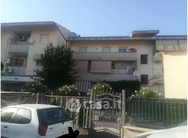 Appartamento in residenziale in Via Marco Attilio Regolo 11 -1