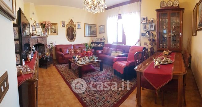 Attico/mansarda in residenziale in Via Silvio Angelucci