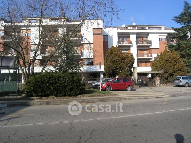 Appartamento in residenziale in Via Conte Verde 130