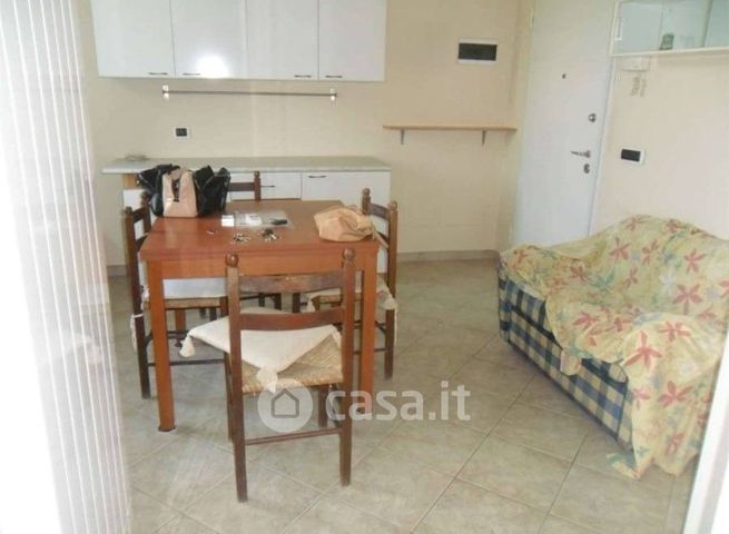 Appartamento in residenziale in Via Mazzincollo 33