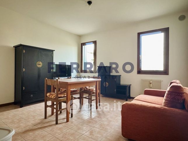 Appartamento in residenziale in Via Duca D'Aosta