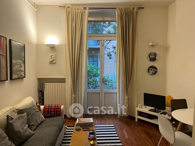 Appartamento in residenziale in Via Ciro Menotti