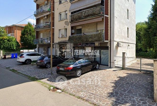 Ufficio in commerciale in