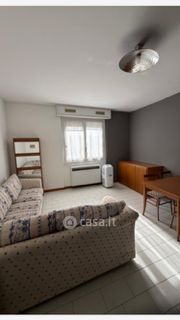 Appartamento in residenziale in Viale Trieste 2