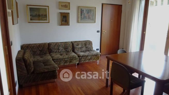 Appartamento in residenziale in Via Trieste