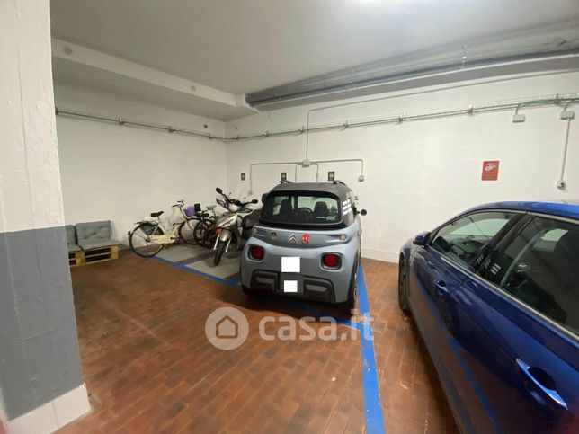 Box/posto auto in residenziale in Via Scipione Ammirato