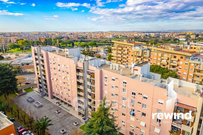 Appartamento in residenziale in Via Francesco Ferraironi