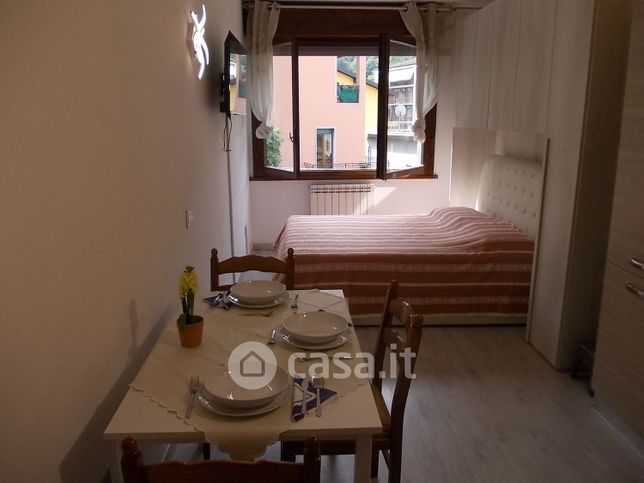 Appartamento in residenziale in Via Silva 2