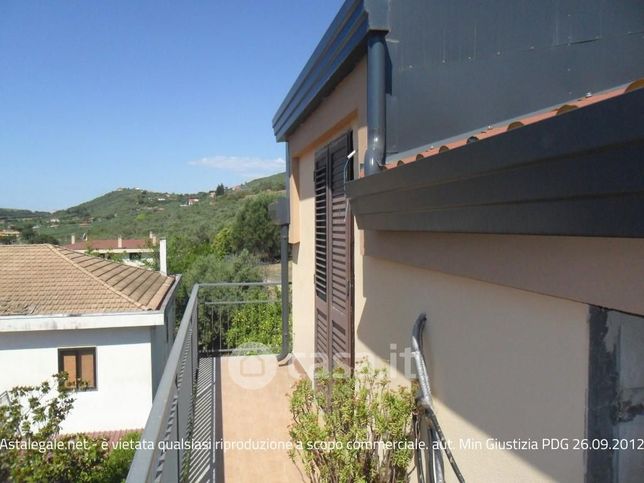 Casa indipendente in residenziale in Via Berniero MANFREDI 14
