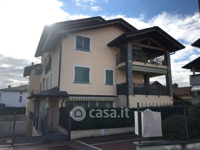 Appartamento in residenziale in Via Cappelletta 7