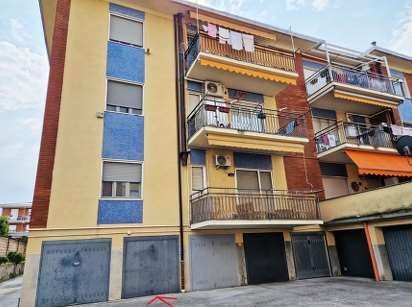 Appartamento in residenziale in Via A. Saffi 59