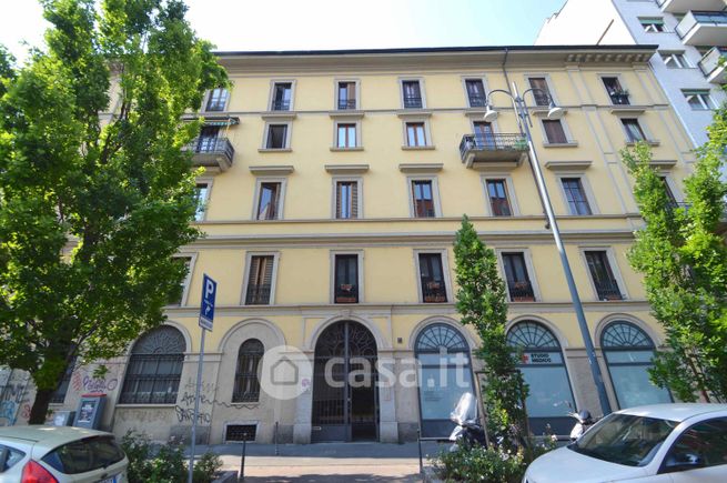 Appartamento in residenziale in Via Pavia 1