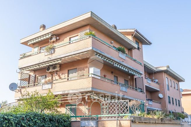 Appartamento in residenziale in Strada Roccabruna 29
