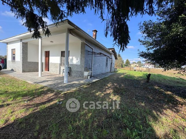 Casa indipendente in residenziale in Strada Fogliano Superiore