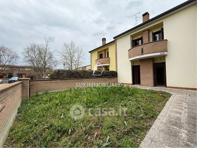 Villetta a schiera in residenziale in Via Don G. Volpi