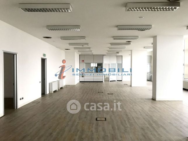 Ufficio in commerciale in A51 Tangenziale Est di Milano