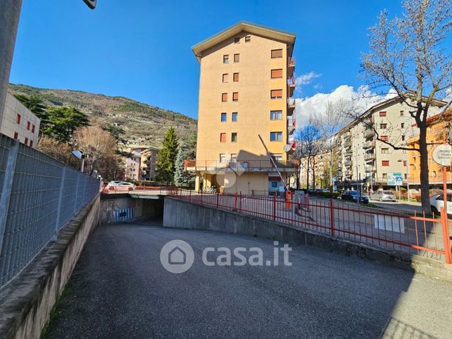 Box/posto auto in residenziale in Via Monte Grivola 35