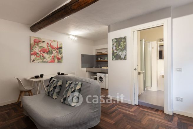 Appartamento in residenziale in Via Rosolino Pilo 8