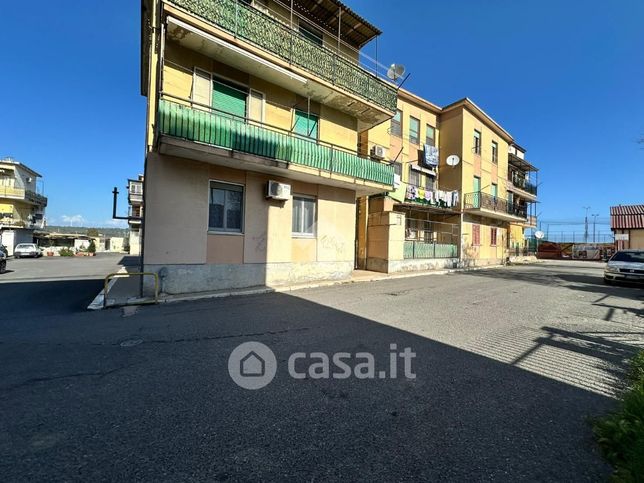 Appartamento in residenziale in Via Mauro Angelina 10