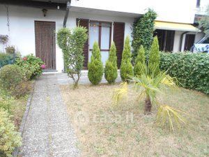 Villetta a schiera in residenziale in Via Alberto da Giussano