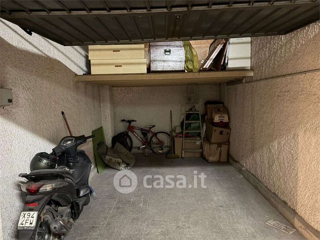 Box/posto auto in residenziale in 