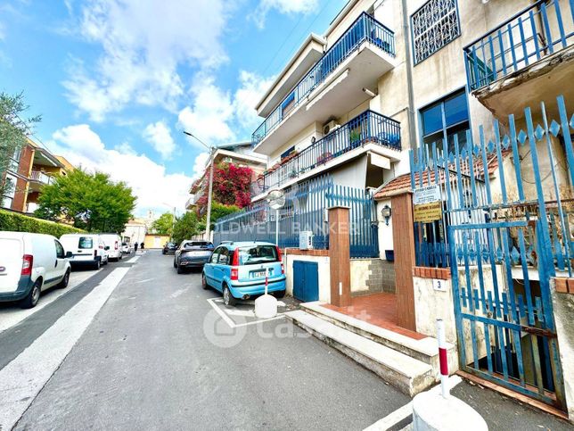 Appartamento in residenziale in Via Giovanni Pascoli 1