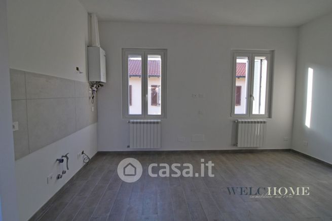 Appartamento in residenziale in Via San Naborre 1