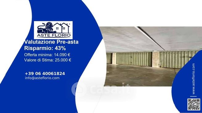 Box/posto auto in residenziale in Via Sicilia 33