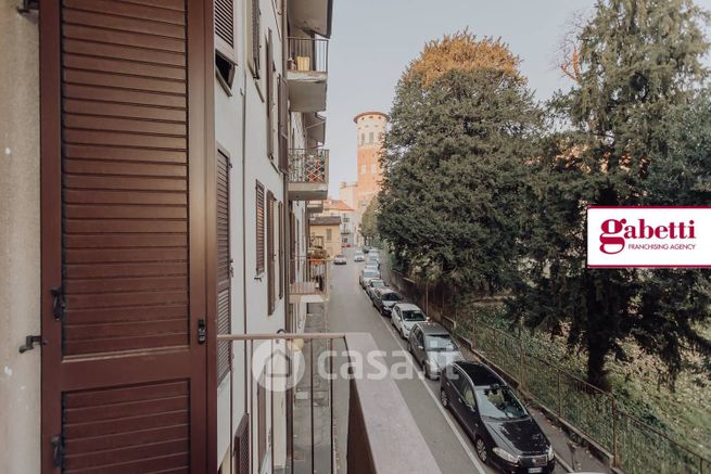 Appartamento in residenziale in Via Don Angelo Perego 8