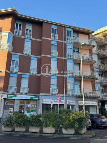 Appartamento in residenziale in Via Varese 148