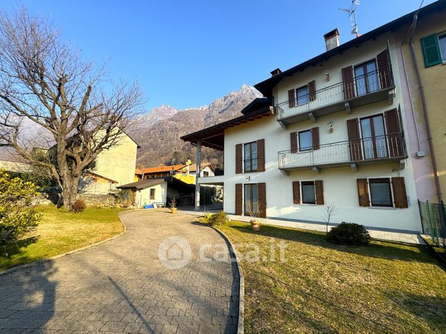 Casa indipendente in residenziale in Via Giovanni Francia