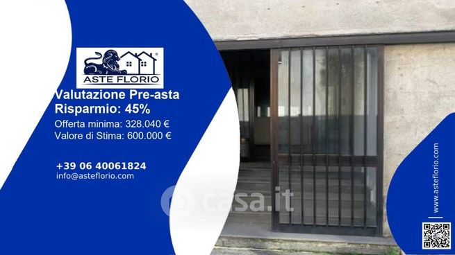 Capannone in commerciale in Via Roma