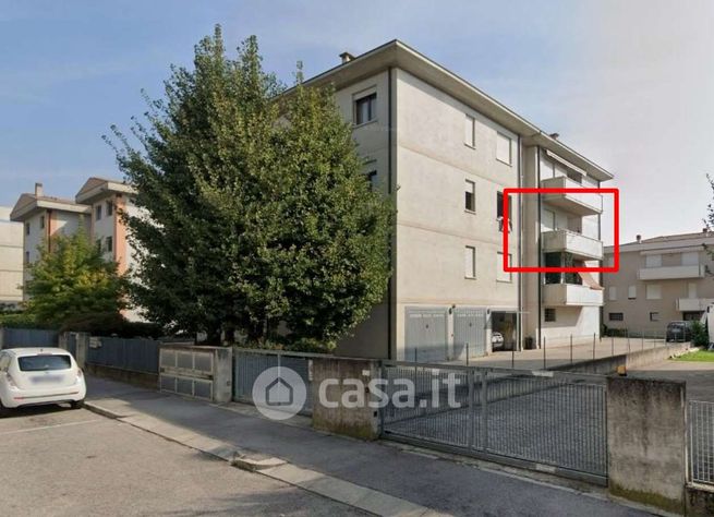 Appartamento in residenziale in Viale Giovanni Carli