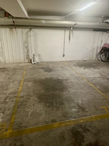 Garage/posto auto in residenziale in Via Giosuè Carducci