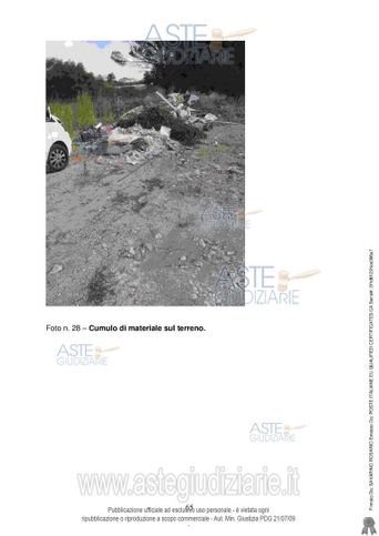 Terreno agricolo in commerciale in