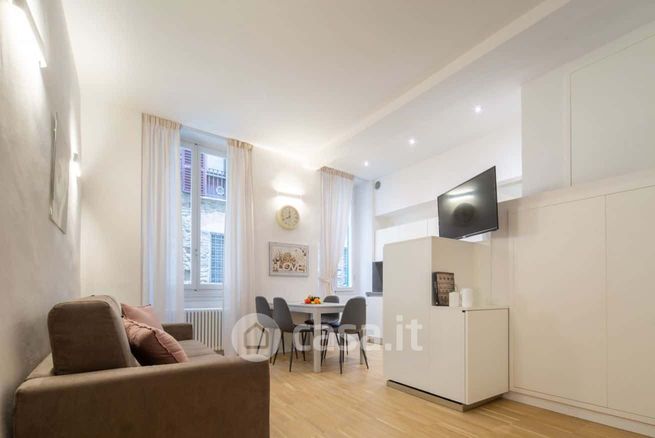 Appartamento in residenziale in Via della Vigna Vecchia 14 R