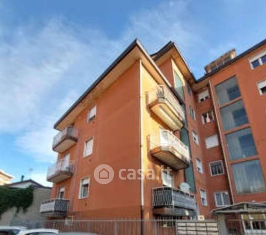 Appartamento in residenziale in Via G. Parini