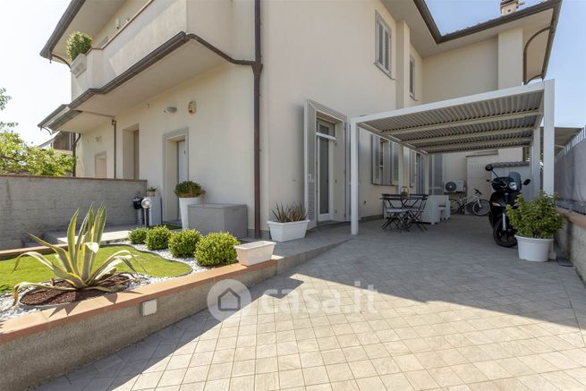 Appartamento in residenziale in Via del Gelsomino