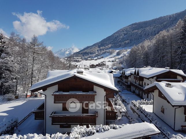 Appartamento in residenziale in Via Europa 164