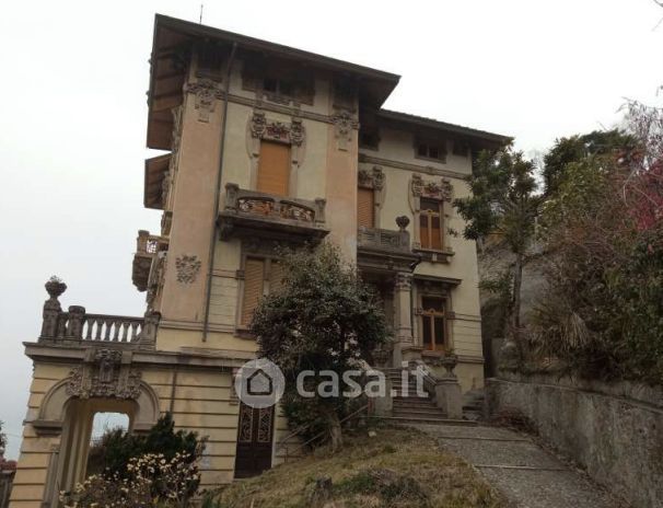 Appartamento in residenziale in Via Casneda 4