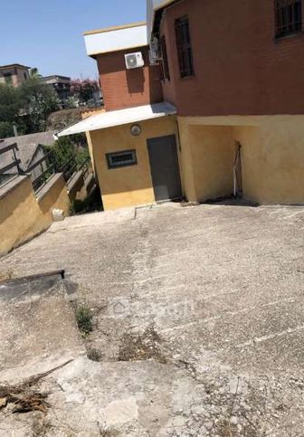 Capannone in commerciale in Via Degli Artigiani