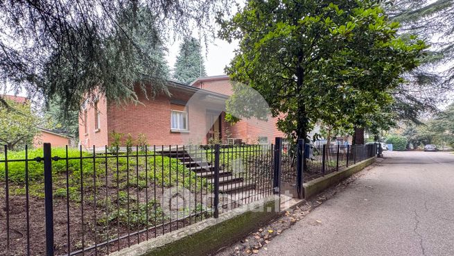 Casa indipendente in residenziale in Via Salvatore Di Giacomo 8